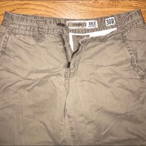 BKE (Buckle) Cohen Khaki Pants. 30 R
